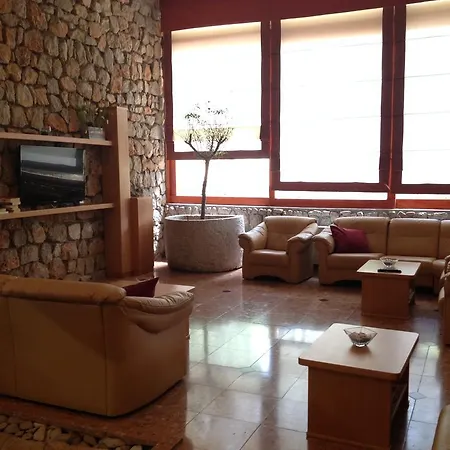 Kimen Hotel 3*