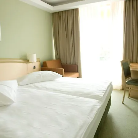 Kimen Hotel